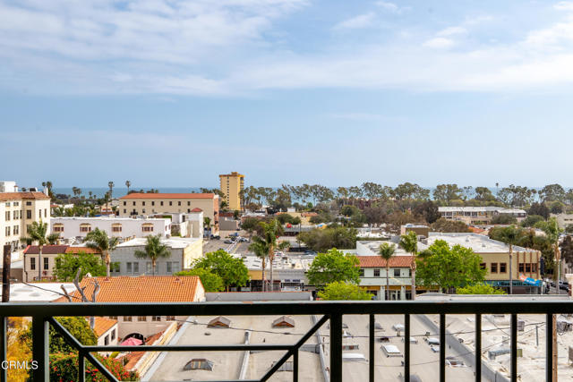 Detail Gallery Image 18 of 29 For 436 Poli St #402,  Ventura,  CA 93001 - 2 Beds | 2 Baths