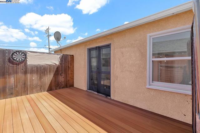 1069 Melcher St, San Leandro CA: https://media.crmls.org/mediaz/74bb9712-6790-4f9a-b592-843d9d31d027.jpg