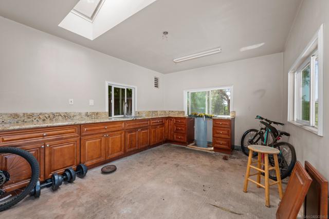 13226 Ireland Ln, San Diego CA: https://media.crmls.org/mediaz/74bc1ae6-70a2-4e80-b8e5-c83d46bfea59.jpg