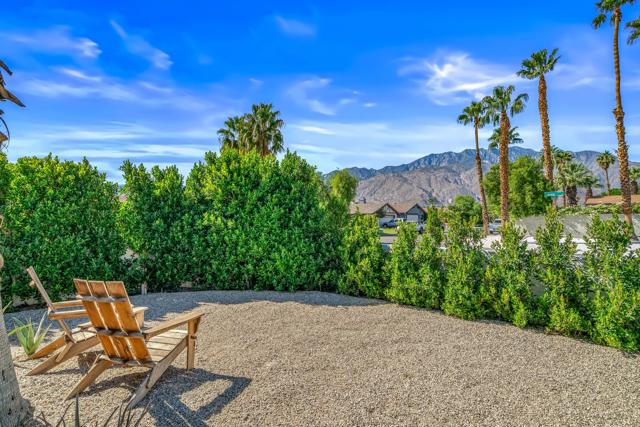 2034 Marni Court, Palm Springs CA: https://media.crmls.org/mediaz/74bc73c1-5a59-400d-aa55-a2d02ebdb245.jpg
