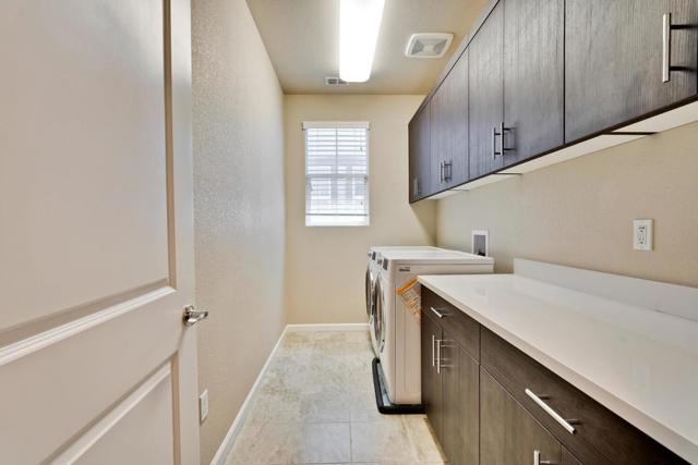 867 Maple Place, East Palo Alto CA: https://media.crmls.org/mediaz/74bd8af7-8b17-4fcc-9bdc-bdfd43eec007.jpg