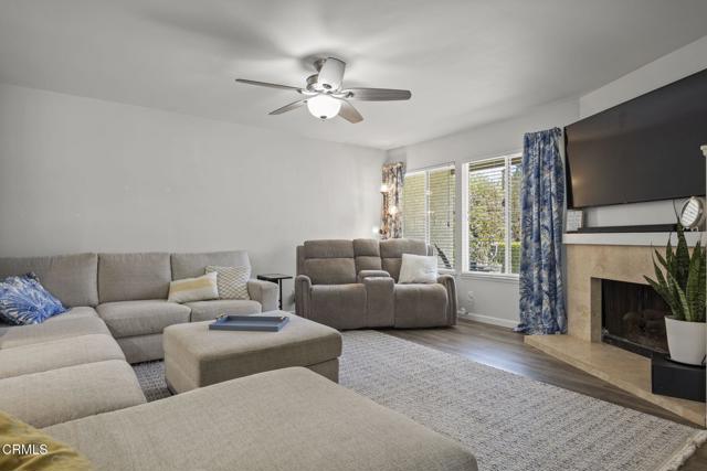 3151 W Hemlock Street, Oxnard CA: https://media.crmls.org/mediaz/74bddfab-54ff-4f34-8b42-52628a45d74c.jpg