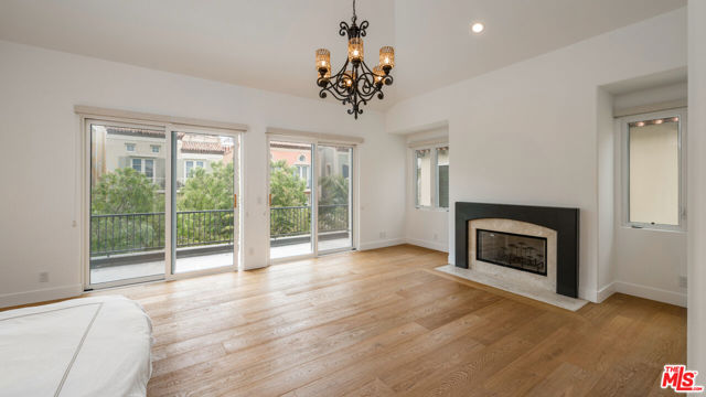 139 Westwind Mall, Marina del Rey CA: https://media.crmls.org/mediaz/74bfa656-6349-4a0c-b746-ef7c0046c625.jpg