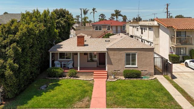 4662 4664 Bancroft, San Diego CA: https://media.crmls.org/mediaz/74c0b070-6244-4bd4-8f9d-3857122d2101.jpg