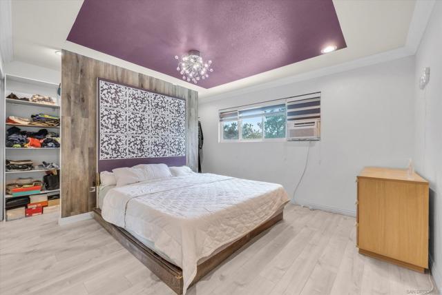 1521 Del Norte Dr, Corona CA: https://media.crmls.org/mediaz/74c0c897-45c3-4d5d-9ad9-db754b5e7b9f.jpg