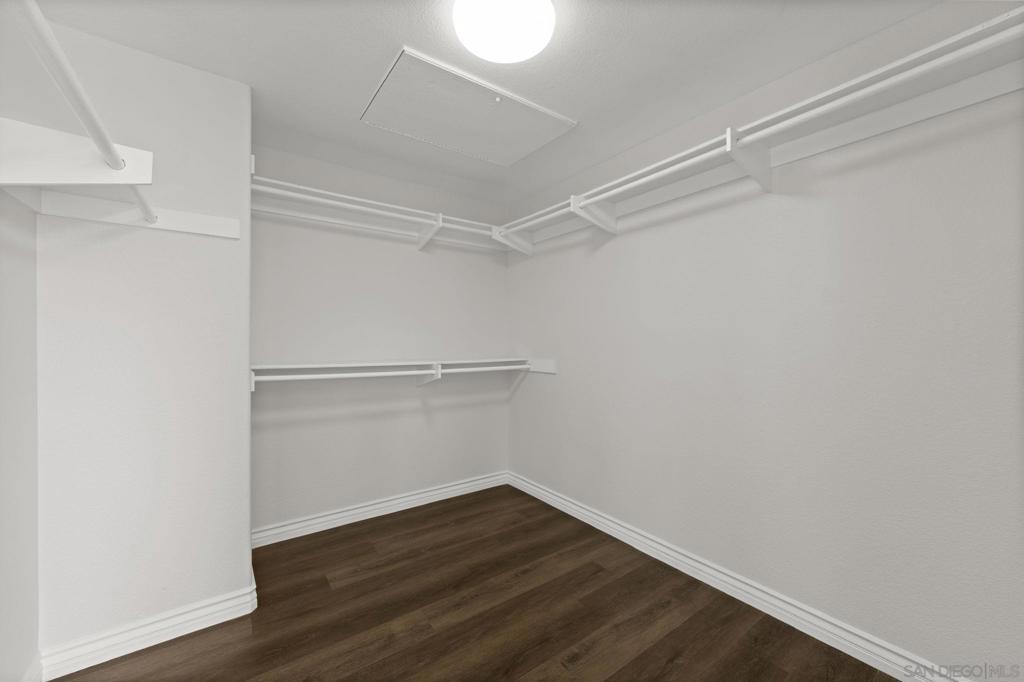 MLS #250033731SD img 24