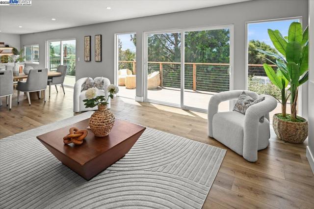5277 Winifred Dr, Castro Valley CA: https://media.crmls.org/mediaz/74c1ec21-de52-4711-a7a4-5fcbf23710c9.jpg