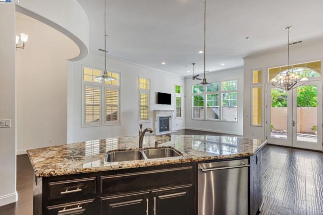 3579 Rimini Ln, Dublin CA: https://media.crmls.org/mediaz/74c486d6-f72d-47b9-8c05-4d9c2c58b6f6.jpg