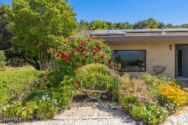 1585 Loma Drive, Ojai CA: https://media.crmls.org/mediaz/74c54a4e-6602-4f14-ac8d-575dd6254a34.jpg