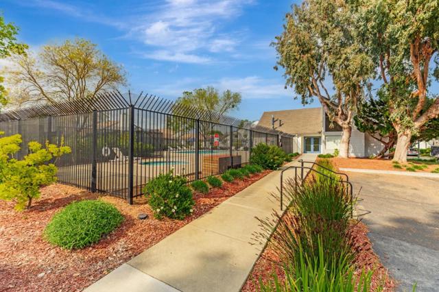 15173 Yosemite Way, Morgan Hill CA: https://media.crmls.org/mediaz/74c594f8-9218-47d4-b59c-eb691423c9d4.jpg
