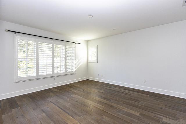 2400 Torrey Pines Rd, La Jolla CA: https://media.crmls.org/mediaz/74c5b12e-5fc5-4633-9580-865bb9265397.jpg