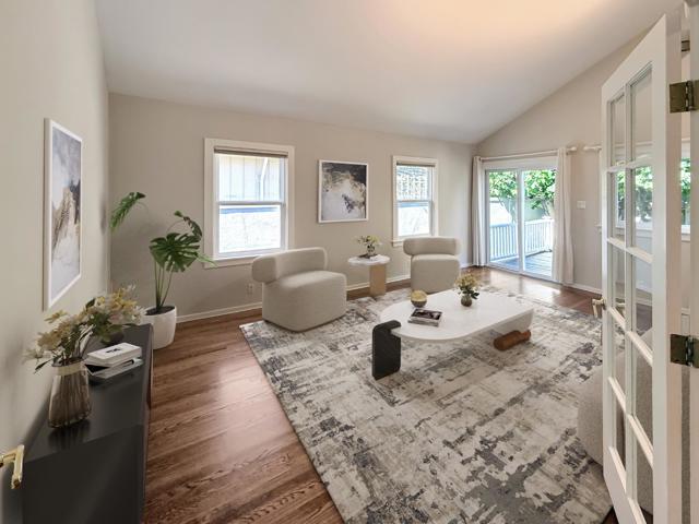 663 17th Avenue, Menlo Park CA: https://media.crmls.org/mediaz/74c64142-09b6-4eb1-918e-b19ca4008e5a.jpg