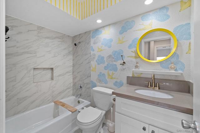 3410 Tonopah St, Oceanside CA: https://media.crmls.org/mediaz/74c65734-f20e-4fca-8f9b-f43e6d5fa7bd.jpg