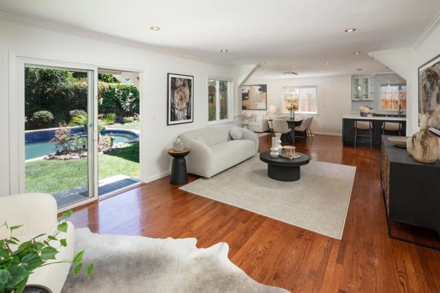 426 8th Avenue, Menlo Park CA: https://media.crmls.org/mediaz/74c76903-5ca6-4b80-af55-bc56fccde51c.jpg