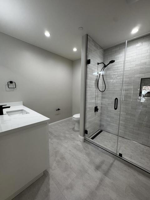 200 Sheridan Avenue, Palo Alto CA: https://media.crmls.org/mediaz/74c76a54-4841-4cbf-b423-c7e43941ac62.jpg