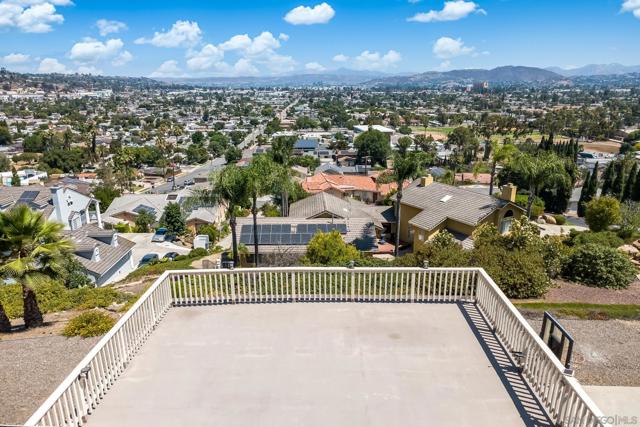 1148 Emerald Heights Rd, El Cajon CA: https://media.crmls.org/mediaz/74c77a3f-9d49-431c-a793-3efded659b07.jpg