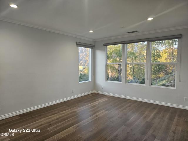 Detail Gallery Image 18 of 38 For 7454 Chanteclair Ct, Los Angeles,  CA 91042 - 5 Beds | 3 Baths