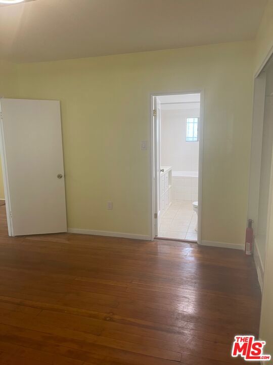 4426 Finley Avenue, Los Angeles CA: https://media.crmls.org/mediaz/74c9f090-2c4e-4a91-b3a6-b0c00c097b32.jpg