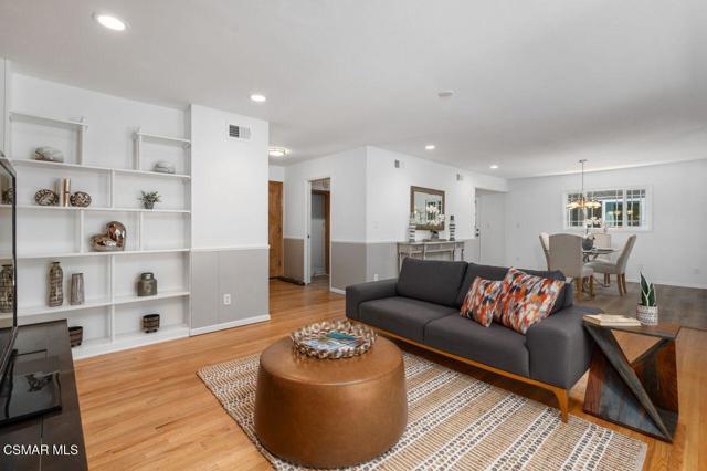 7427 Sausalito Avenue, West Hills CA: https://media.crmls.org/mediaz/74ca0975-4514-4998-85f8-a514b46fe6b3.jpg