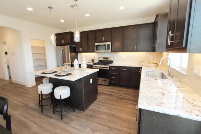 1193 Scout Peak Way, Hollister CA: https://media.crmls.org/mediaz/74ca1fee-4699-456d-87fb-ab66620cbd8e.jpg