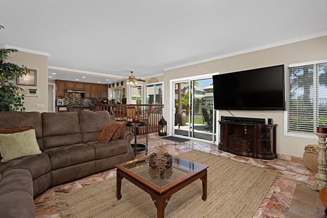 3708 Southridge, Oceanside CA: https://media.crmls.org/mediaz/74ca24d8-2aea-4ba8-8a64-38aa011d8cc3.jpg