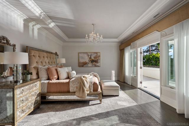 4540 Los Pinos, Rancho Santa Fe CA: https://media.crmls.org/mediaz/74cae98b-3085-4c03-ac8b-d62b258a863c.jpg