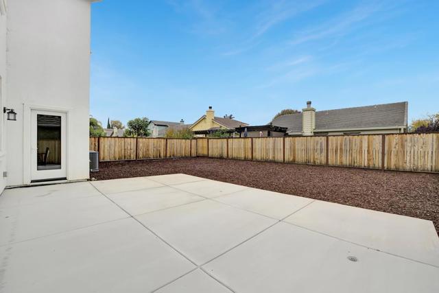 5161 Maniago Way, Antioch CA: https://media.crmls.org/mediaz/74caf125-9dc9-4787-b509-dd90b97d02ad.jpg