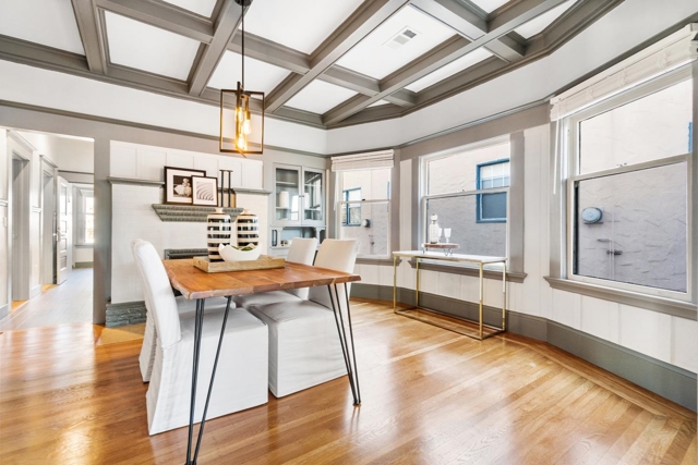 548 37th St, Oakland CA: https://media.crmls.org/mediaz/74cba7af-7fd2-46d5-92ed-220c6d732faf.jpg