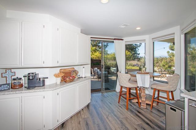 Image 17 of 65 For 17735 Devereux Rd
