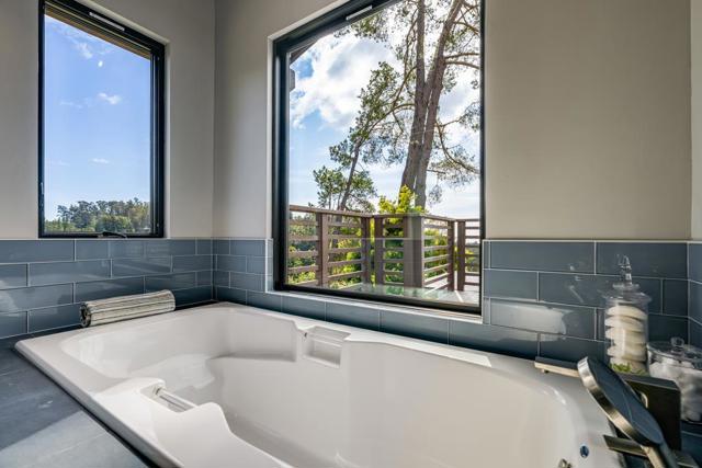 407 Quail Run, Aptos CA: https://media.crmls.org/mediaz/74cccc0d-7f13-4812-9d90-c6103bb024e3.jpg