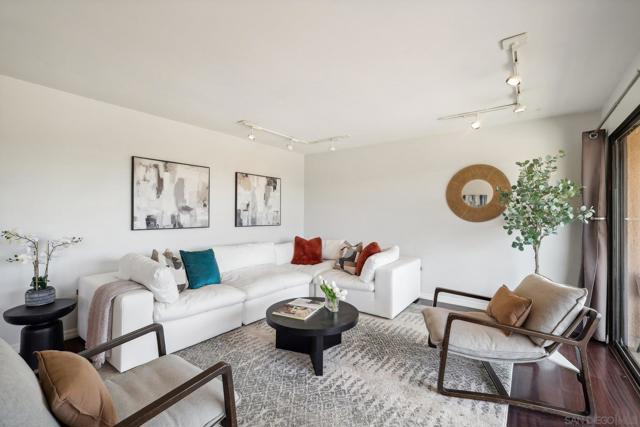 4253 5Th Ave, San Diego CA: https://media.crmls.org/mediaz/74ce05f2-4c07-4b06-a053-a8497feb0bc2.jpg