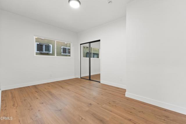 Detail Gallery Image 13 of 20 For 1623 W 11th Pl, Los Angeles,  CA 90015 - 4 Beds | 2 Baths