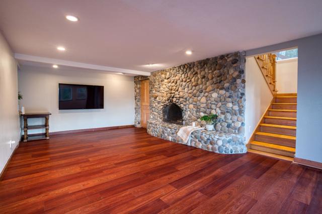 18800 Withey Road, Monte Sereno CA: https://media.crmls.org/mediaz/74ce5bd8-83e0-4ced-9765-774fa4504ae9.jpg