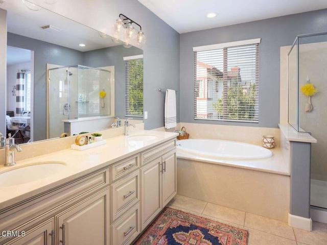 Detail Gallery Image 15 of 23 For 2725 Madera Dr, Pasadena,  CA  - 4 Beds | 3/1 Baths