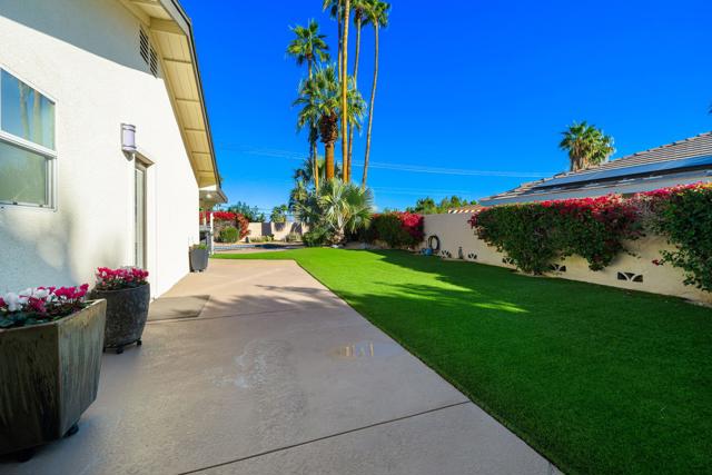 72928 Tamarisk Street, Palm Desert CA: https://media.crmls.org/mediaz/74ce98f9-d6ac-47c4-820f-170dae42bcd9.jpg