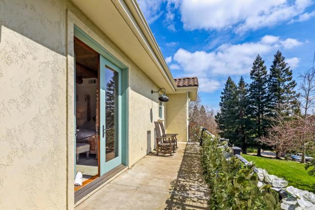 24943 N McIntire Road, Clements CA: https://media.crmls.org/mediaz/74ceac9d-9f2e-4b5e-9dae-5db4e66f13ba.jpg
