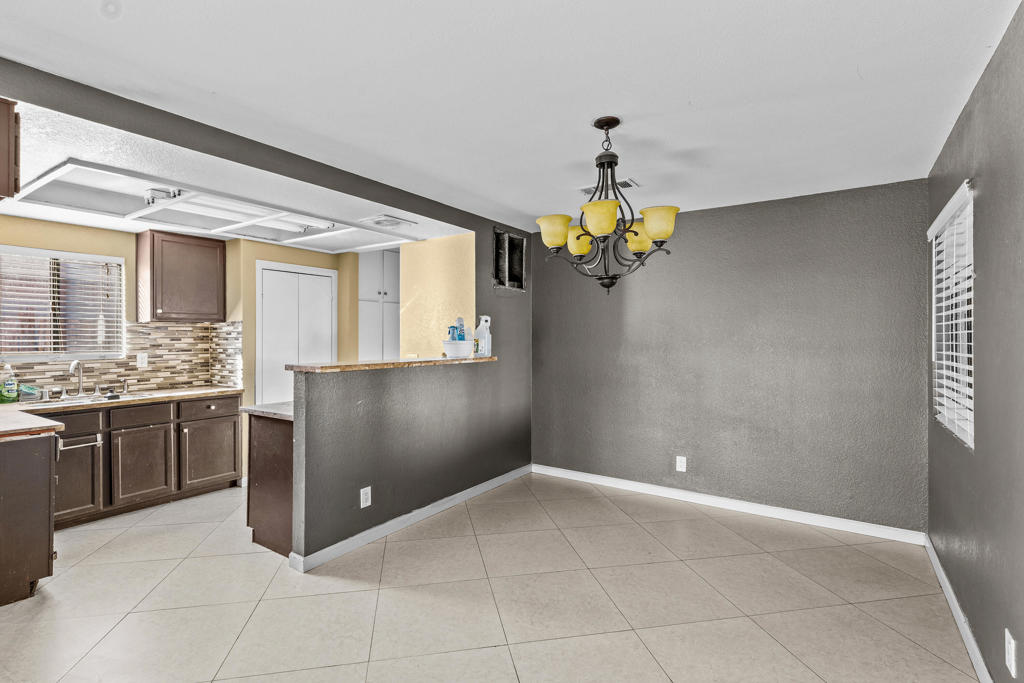 MLS #219139612DA image #4