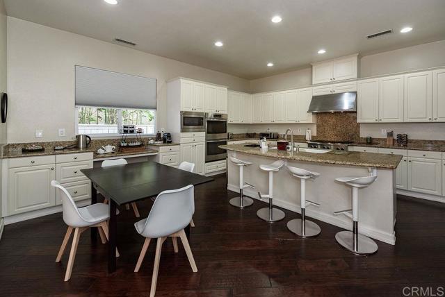 Detail Gallery Image 3 of 70 For 2903 Rancho Cortes, Carlsbad,  CA 92009 - 4 Beds | 4/1 Baths