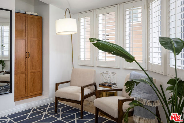 24 Westwind Street, Marina del Rey CA: https://media.crmls.org/mediaz/74d116bc-1900-43ad-b681-7da198326b68.jpg