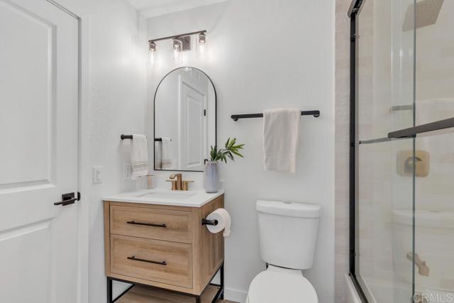 10670 Duke Miguel Court, Santee CA: https://media.crmls.org/mediaz/74d17cc8-e3ae-49e8-bf61-346ef32a9600.jpg
