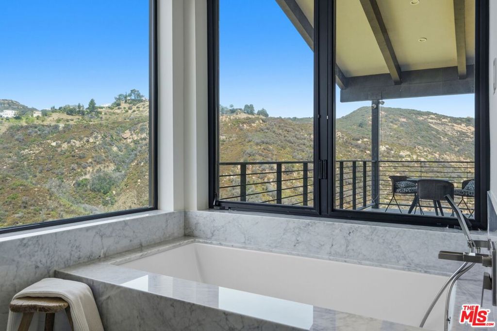 MLS #26875129 image #30