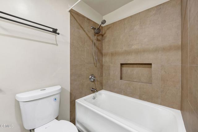 1127 E Del Mar Avenue, Pasadena CA: https://media.crmls.org/mediaz/74d212fa-a84d-4fb8-9be4-fdca82038e31.jpg