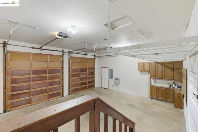 2136 Silver DR, Arnold CA: https://media.crmls.org/mediaz/74d2873f-38b8-4d02-b927-8f0e8449e214.jpg