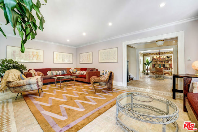 2049 N Berendo Street, Los Angeles CA: https://media.crmls.org/mediaz/74d3457d-7052-4b8e-9605-ad5f7076bcf4.jpg