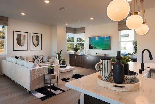 Detail Gallery Image 3 of 15 For 14505 Dunleer Way, San Diego,  CA 92126 - 3 Beds | 2/1 Baths