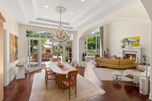 6369 Clubhouse Drive, Rancho Santa Fe CA: https://media.crmls.org/mediaz/74d3f436-ebeb-44bf-950f-92e62fdbfc62.jpg