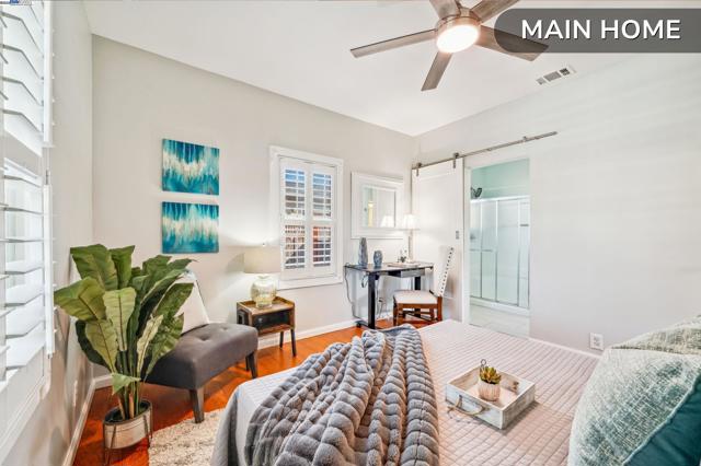 507 Maple St, Livermore CA: https://media.crmls.org/mediaz/74d416e7-ee1a-41a0-8e01-ef07a2455199.jpg