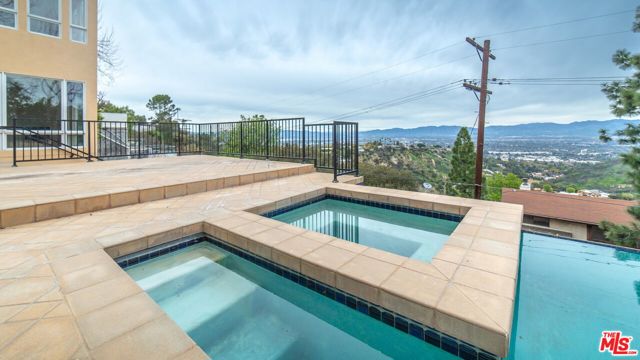 14445 MULHOLLAND Drive, Los Angeles, CA 90077