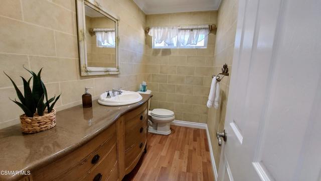 91 Magellan Street, Thousand Oaks CA: https://media.crmls.org/mediaz/74d67a7a-427e-474e-a614-a06934d2897b.jpg