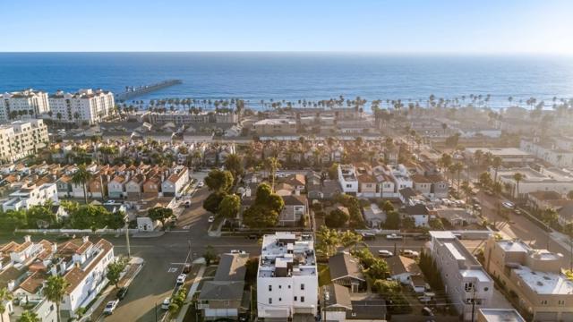 508 N Tremont Street, Oceanside CA: https://media.crmls.org/mediaz/74d6a9e2-df3f-4adb-92d4-42044105bb34.jpg
